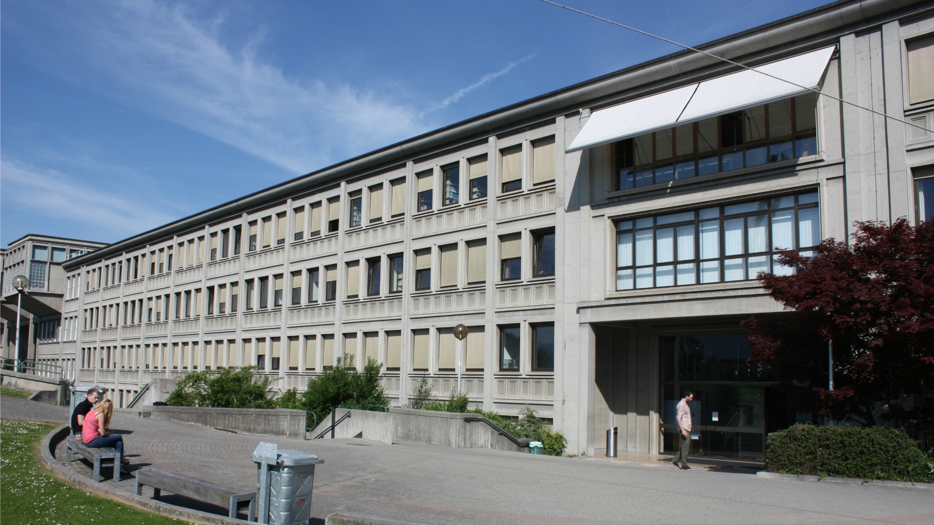 Bibliothèque de la Faculté de droit