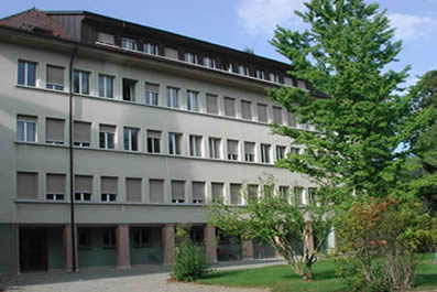 Bibliothek für Soziologie, Sozialpolitik und Sozialarbeit